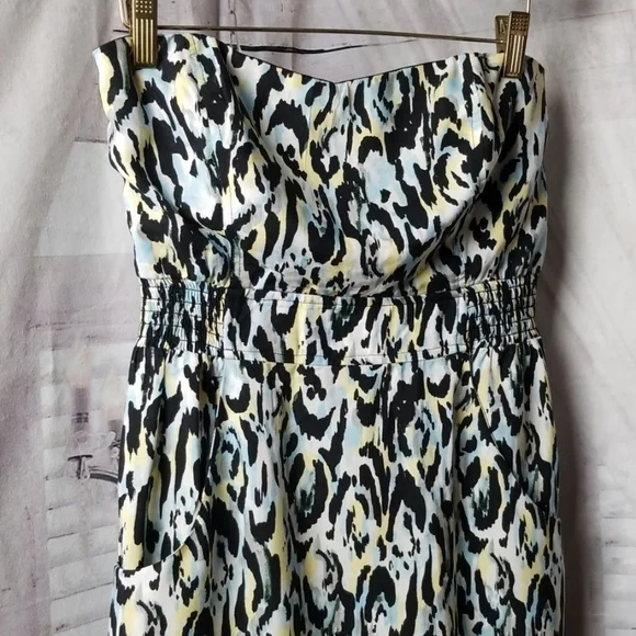 STS Blue | Strapless Lightweight Mini Dress - Picture 2 of 7